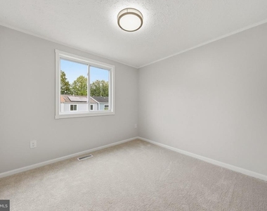 6711 Kernel Court - Photo Thumbnail 33