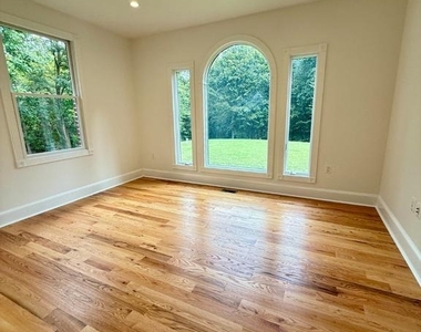 11325 Wicomico Oaks Place - Photo Thumbnail 17