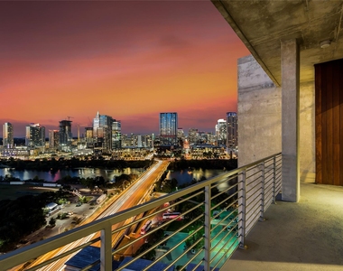 214 Barton Springs Rd - Photo Thumbnail 20