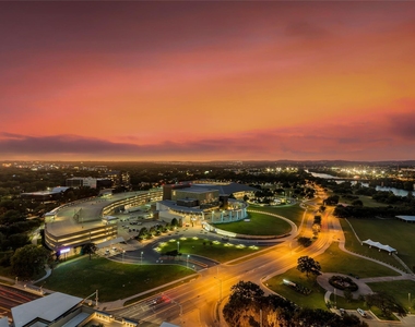214 Barton Springs Rd - Photo Thumbnail 19