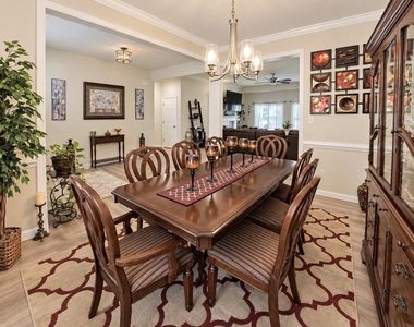 7693 Weatherly Place - Photo Thumbnail 4