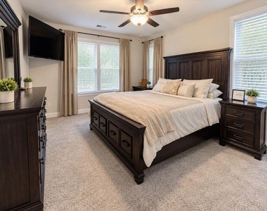 7693 Weatherly Place - Photo Thumbnail 38