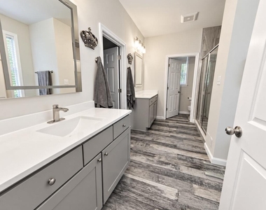 7693 Weatherly Place - Photo Thumbnail 19