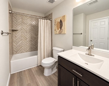 7693 Weatherly Place - Photo Thumbnail 36