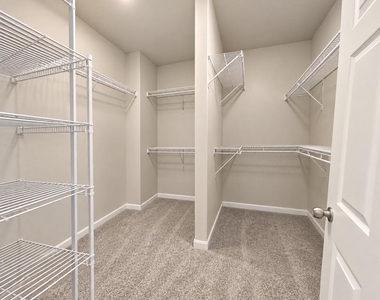 7693 Weatherly Place - Photo Thumbnail 23