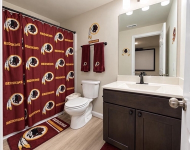 7693 Weatherly Place - Photo Thumbnail 47