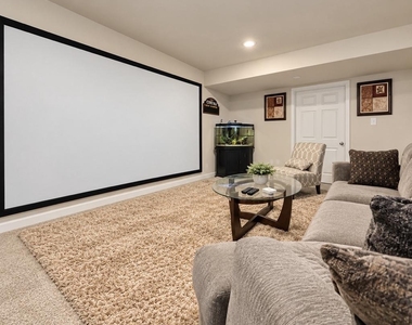 7693 Weatherly Place - Photo Thumbnail 49