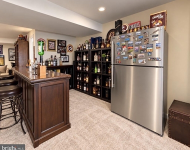 7693 Weatherly Place - Photo Thumbnail 45