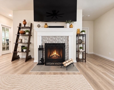 7693 Weatherly Place - Photo Thumbnail 7