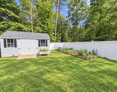 7693 Weatherly Place - Photo Thumbnail 56