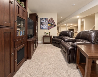 7693 Weatherly Place - Photo Thumbnail 48
