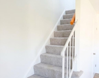 776 Lannerton Road - Photo Thumbnail 3