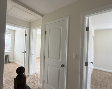 1721 Pin Oak Road - Photo Thumbnail 11