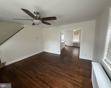 1721 Pin Oak Road - Photo Thumbnail 2