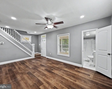 5900 Hamilton Avenue - Photo Thumbnail 4