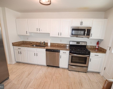 5644 Leiden Road - Photo Thumbnail 7
