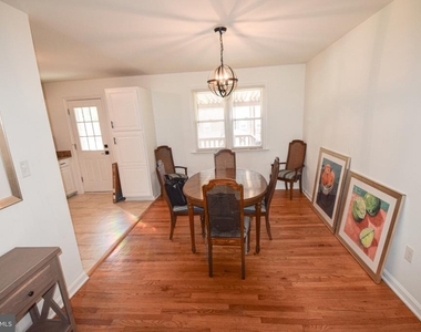 5644 Leiden Road - Photo Thumbnail 4