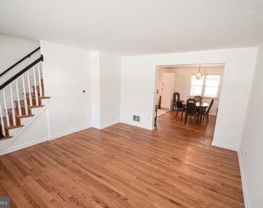 5644 Leiden Road - Photo Thumbnail 2