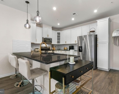 9383 Seney Lane - Photo Thumbnail 3