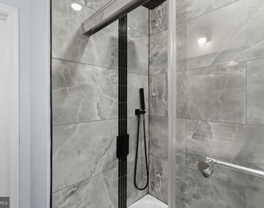 4225 Cardwell Avenue - Photo Thumbnail 23