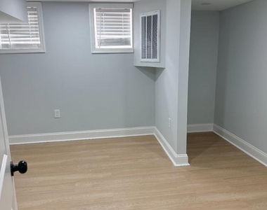 1145 Myrtle Avenue - Photo Thumbnail 4