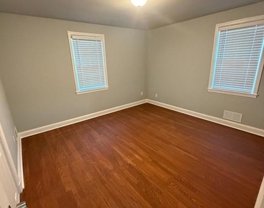 6207 Pioneer Drive - Photo Thumbnail 7