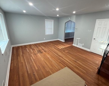 6207 Pioneer Drive - Photo Thumbnail 1