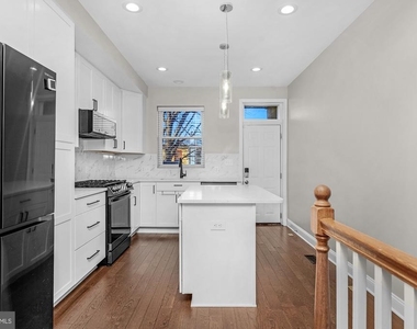 620 S Newkirk Street - Photo Thumbnail 7