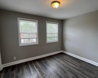 2504 Marbourne Avenue - Photo Thumbnail 9