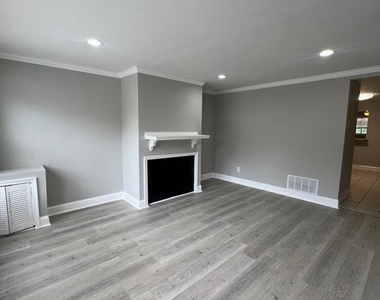 2504 Marbourne Avenue - Photo Thumbnail 1
