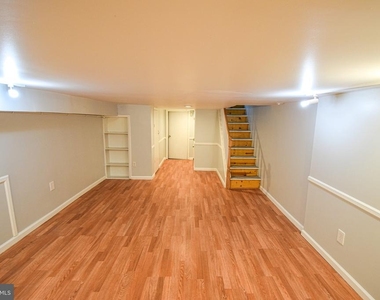 3606 Hudson Street - Photo Thumbnail 16