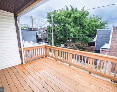 3606 Hudson Street - Photo Thumbnail 9