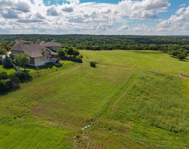 700 Ledge Stone Dr - Photo Thumbnail 36