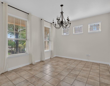 700 Ledge Stone Dr - Photo Thumbnail 14