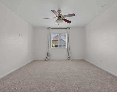 700 Ledge Stone Dr - Photo Thumbnail 23