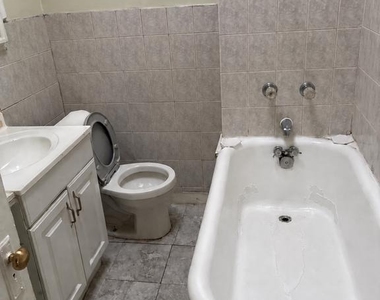 4806 Reisterstown Road - Photo Thumbnail 5