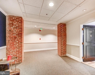 1000 Fell Street - Photo Thumbnail 3