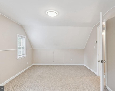 6226 Woodcrest Avenue - Photo Thumbnail 29