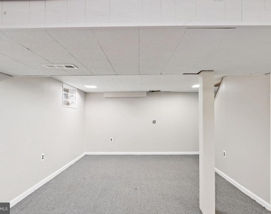 6226 Woodcrest Avenue - Photo Thumbnail 45