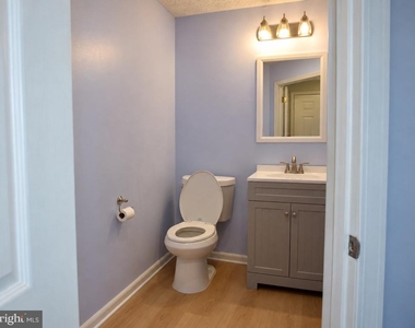 40 Ironstone Court - Photo Thumbnail 6