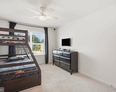 205 Jenkins Way - Photo Thumbnail 21