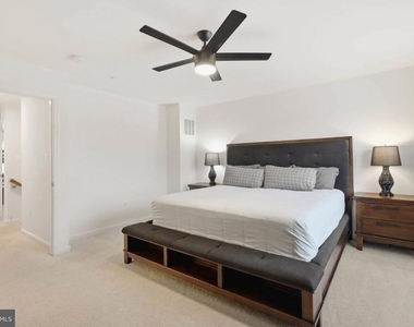 205 Jenkins Way - Photo Thumbnail 17