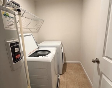 36432 Carriage Walk Lane - Photo Thumbnail 11