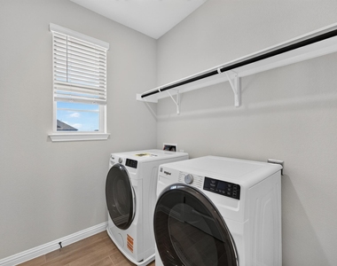 9105 Hamadryas Dr - Photo Thumbnail 22