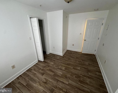 4110 Ames Street Ne - Photo Thumbnail 2