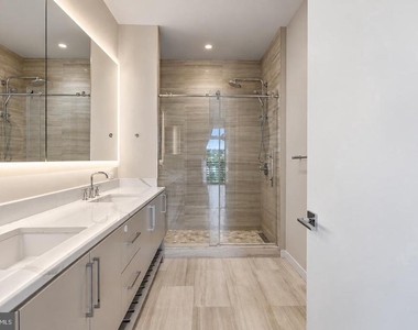 646 H Street Ne - Photo Thumbnail 10