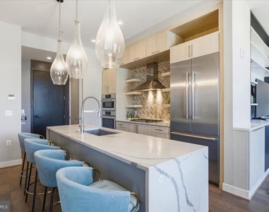 646 H Street Ne - Photo Thumbnail 18
