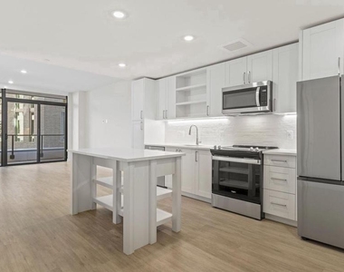4000 Wisconsin Avenue Nw - Photo Thumbnail 32