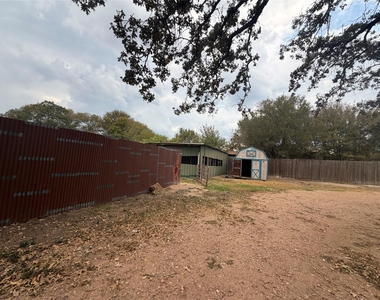 138 Maegan Ln - Photo Thumbnail 20