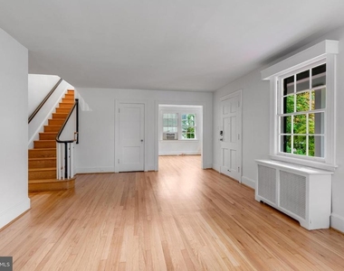 4215 Chesapeake Street Nw - Photo Thumbnail 4